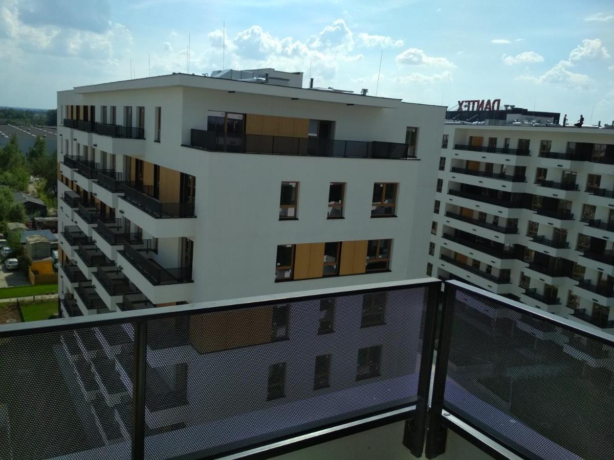Airport 3Rooms New Apartment With Parking Varşovia Exterior foto